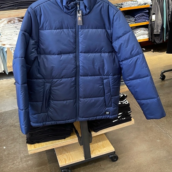 Vans Norris MTE-1 Puffer Jacket
NWT - Picture 13 of 16